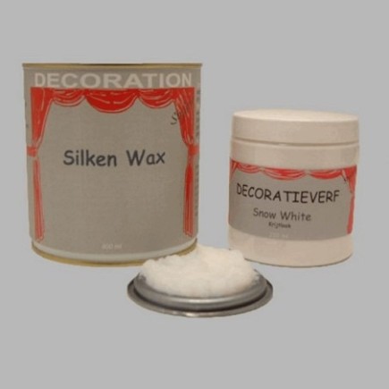 Silken wax (400ml) en krijtverf Snow White(250ml)