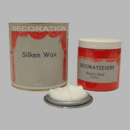 Silken wax (400ml) en krijtverf Medici Red(250ml)
