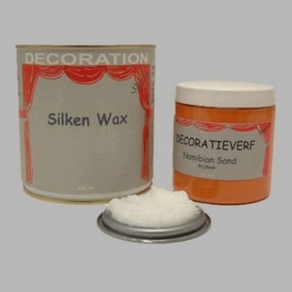 Silken wax (400ml) en krijtverf Namibian Sand(250ml)