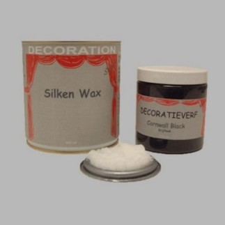 Silken wax (400ml) en krijtverf Cornwall Black(250ml)