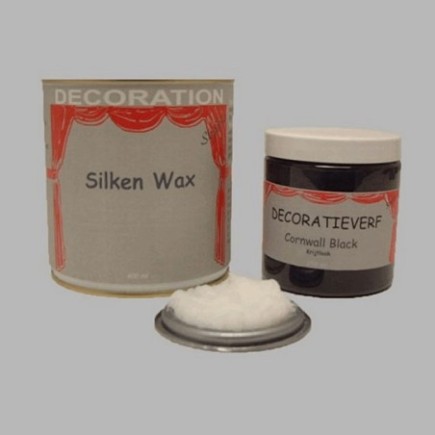 Silken wax (400ml) en krijtverf Cornwall Black(250ml)