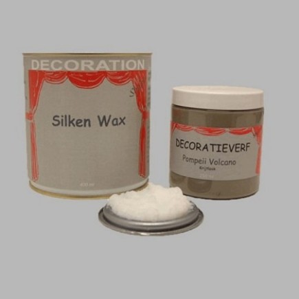 Silken wax (400ml) en krijtverf Pompeii Volcano(250ml)